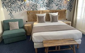 Le Trouville - Hotel De Charme